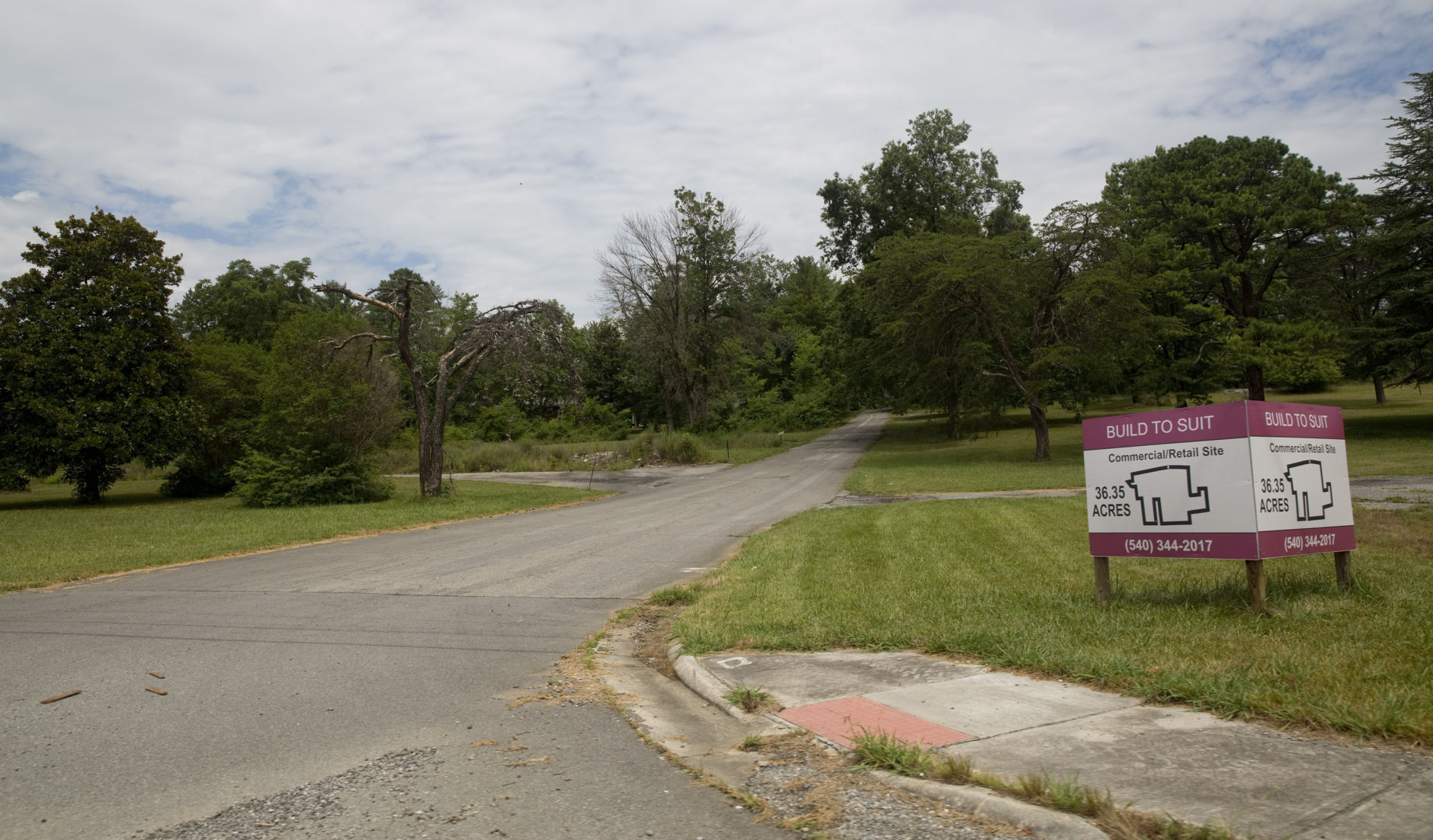 skd hollinsdistrictdevelopment 072320 p10